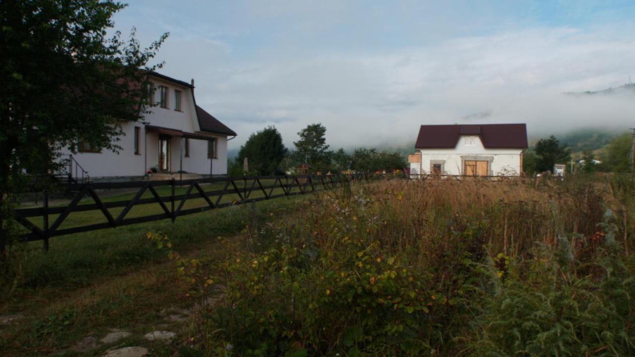 U Dvori Hotel Podgorodtsy Екстериор снимка