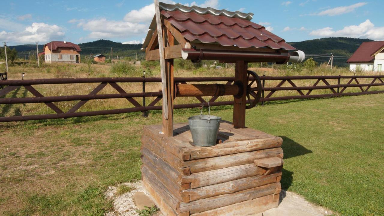 U Dvori Hotel Podgorodtsy Екстериор снимка