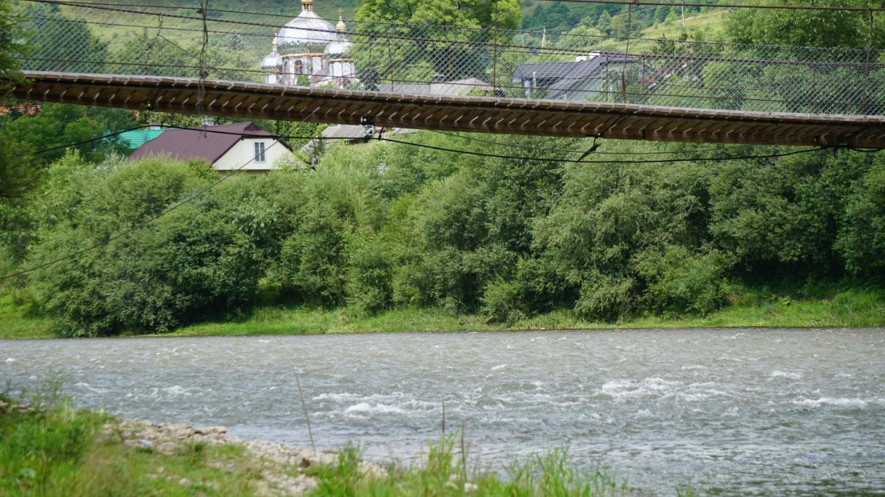 U Dvori Hotel Podgorodtsy Екстериор снимка